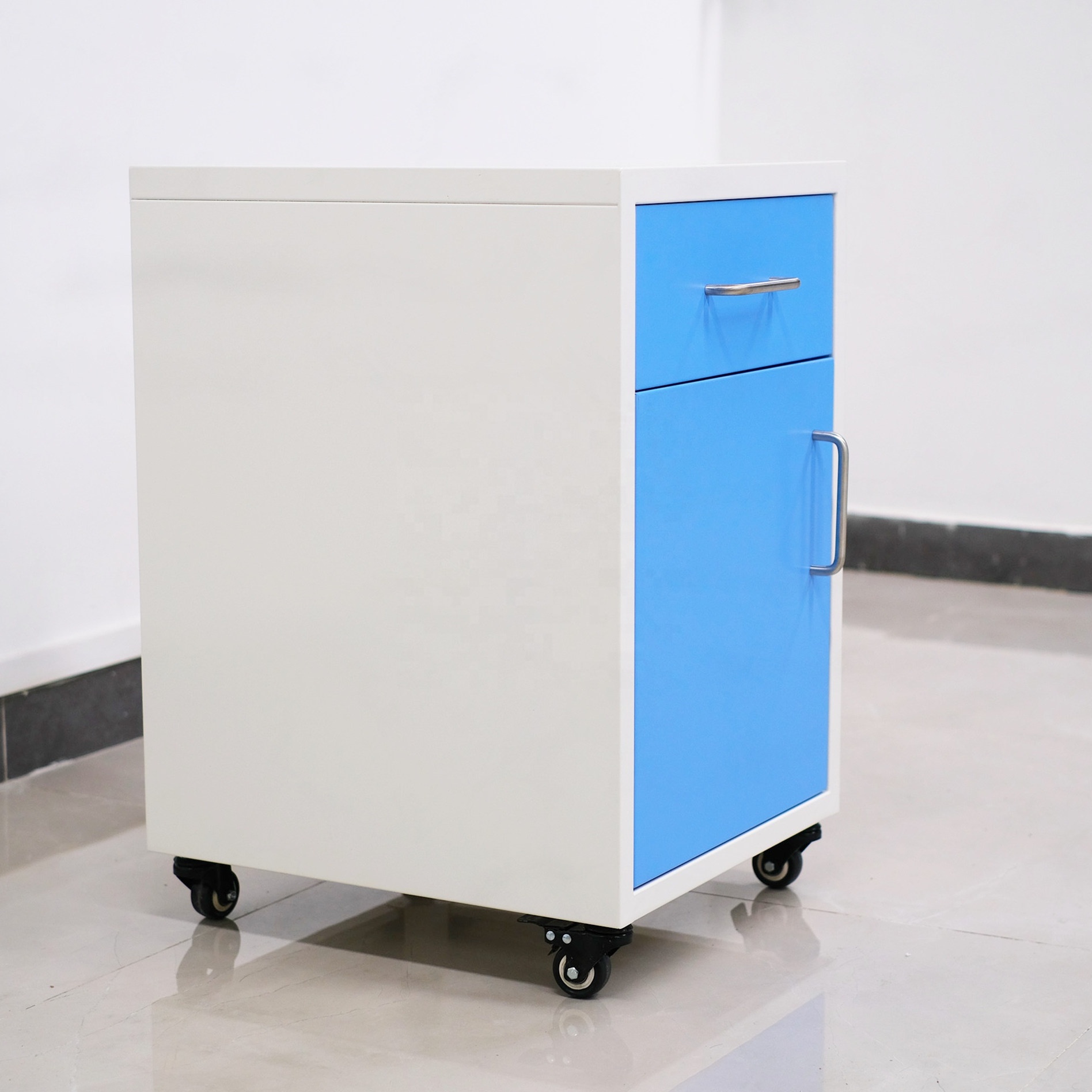 Custom Laboratory Cabinets Met - огляд і ціна Medical Lab Furniture